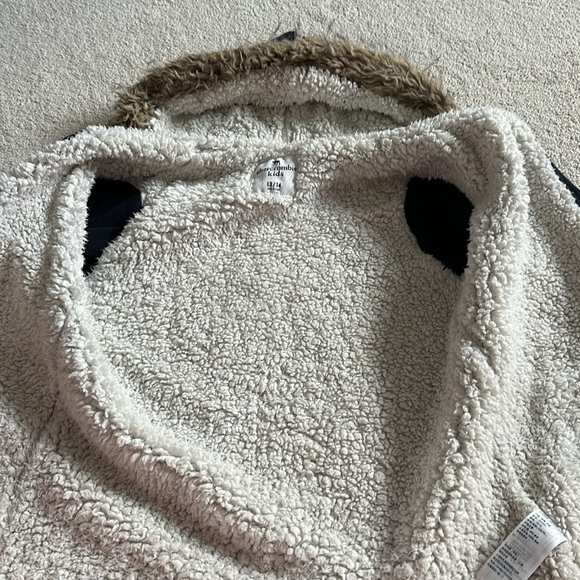 Girl jacket - Picture 3 of 6